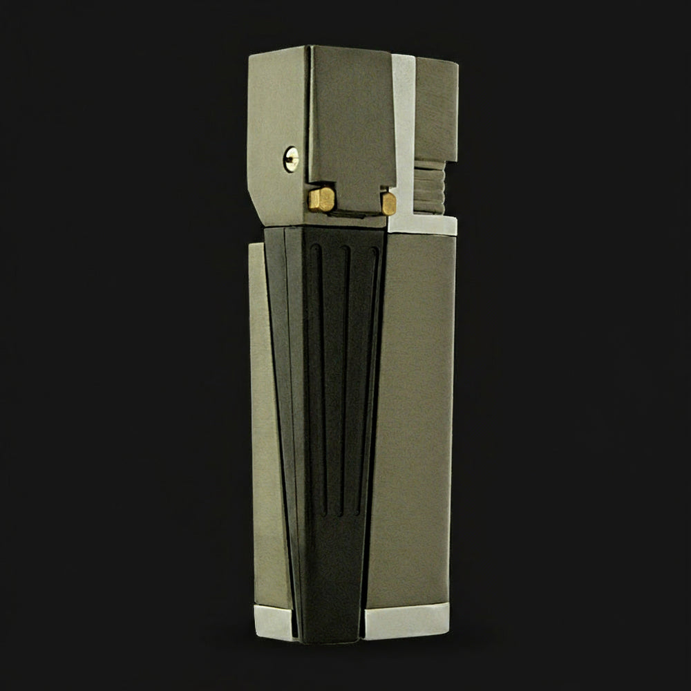 Multifunction Portable Pipe Lighter flame close-up